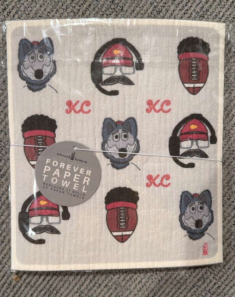 Wolf N Red Forever Paper Towel - Absorb - lumen